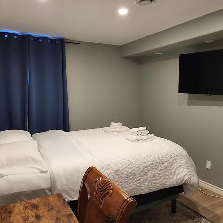 Main Suite Кингстон Экстерьер фото
